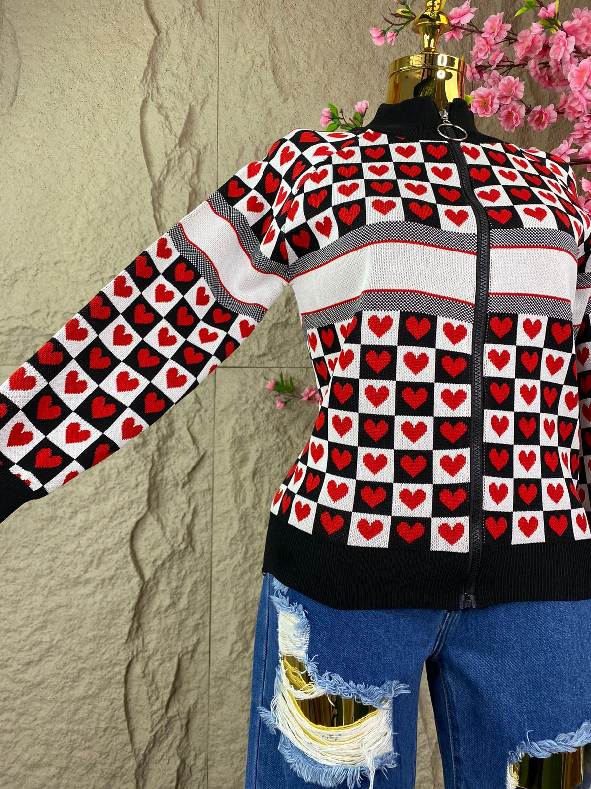 SWEATER DE PUNTO CORAZONES NEGRO