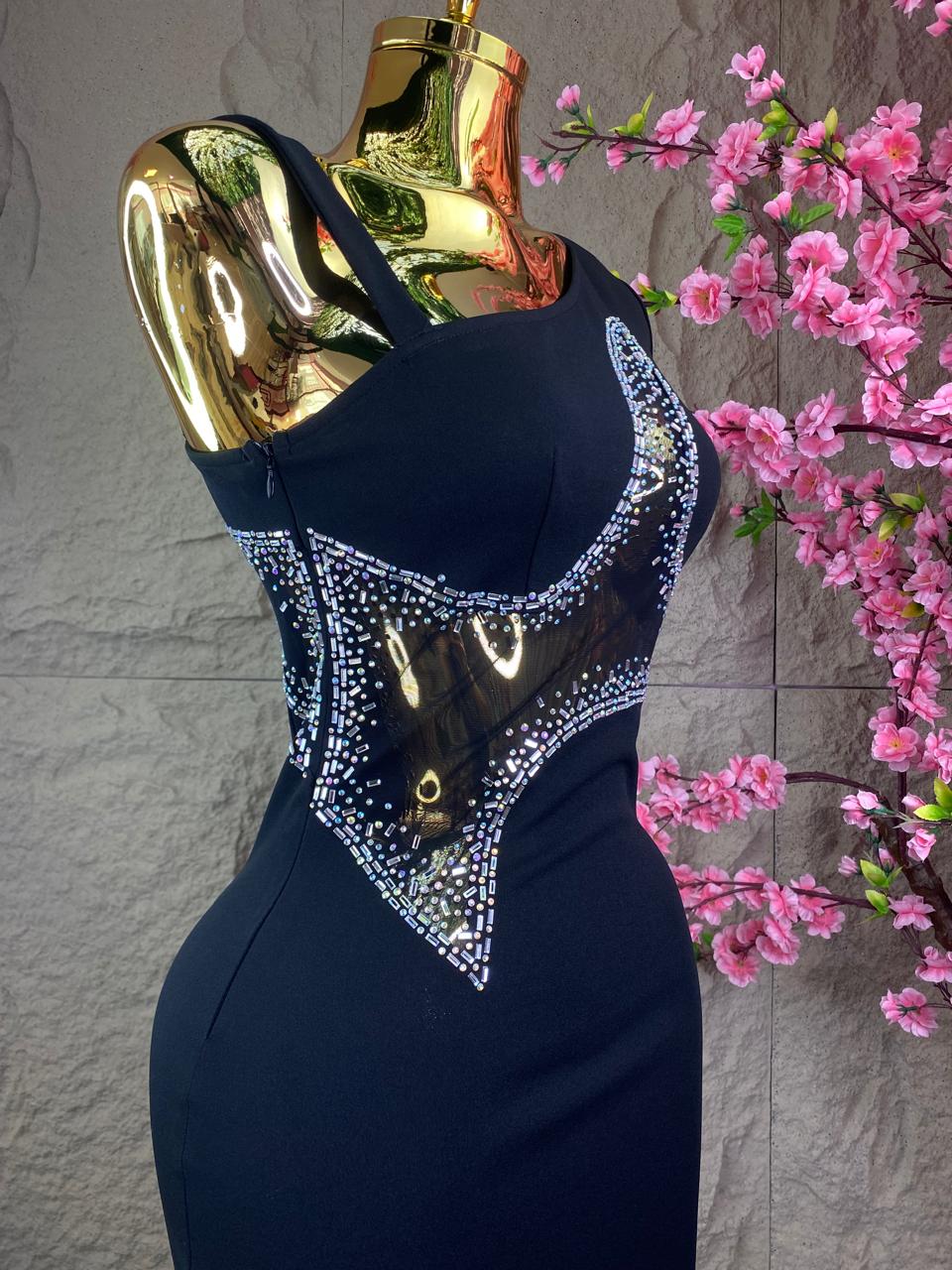 VESTIDO CORTO A UN HOMBRO ML CON CRISTALES