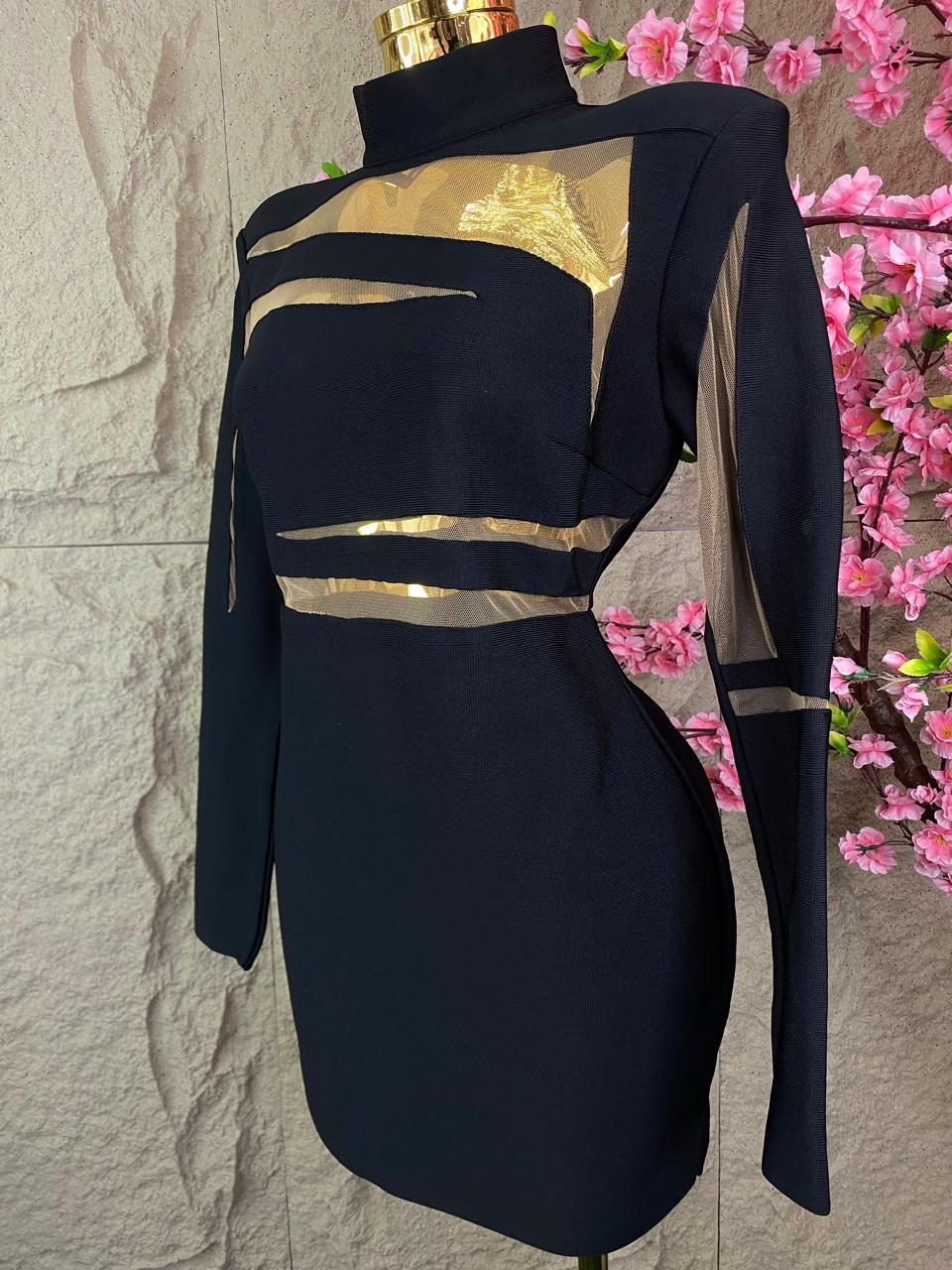 VESTIDO CON MALLA Y TRANSPARENCIAS NEGRO
