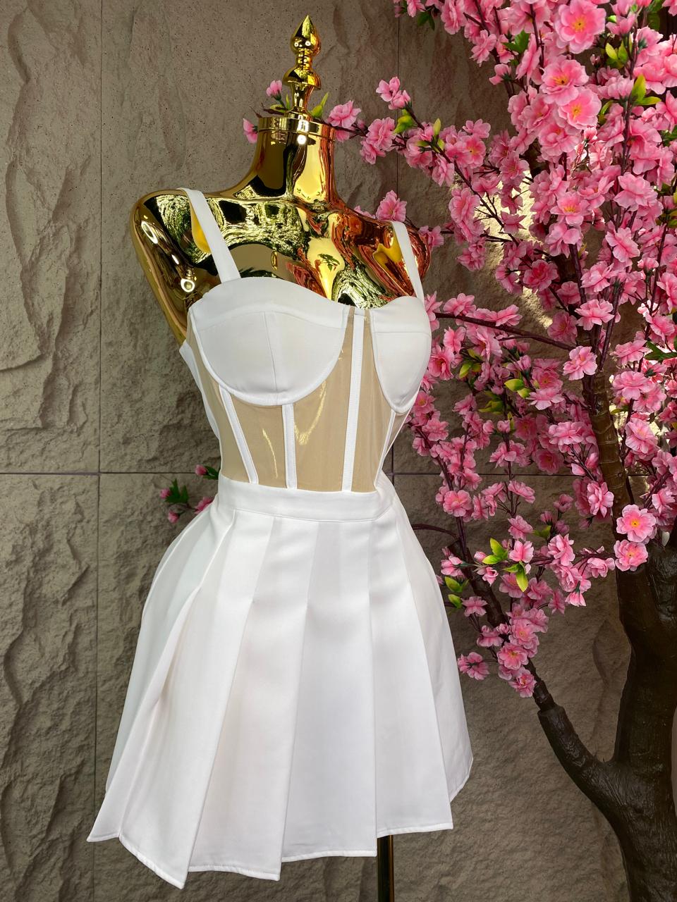 VESTIDO CORTO BLANCO BEIGE