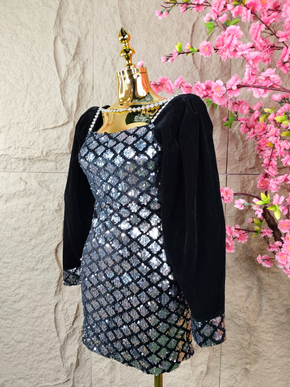 VESTIDO DE FIESTA TERCIOPELO Y LENTEJUELA NEGRA