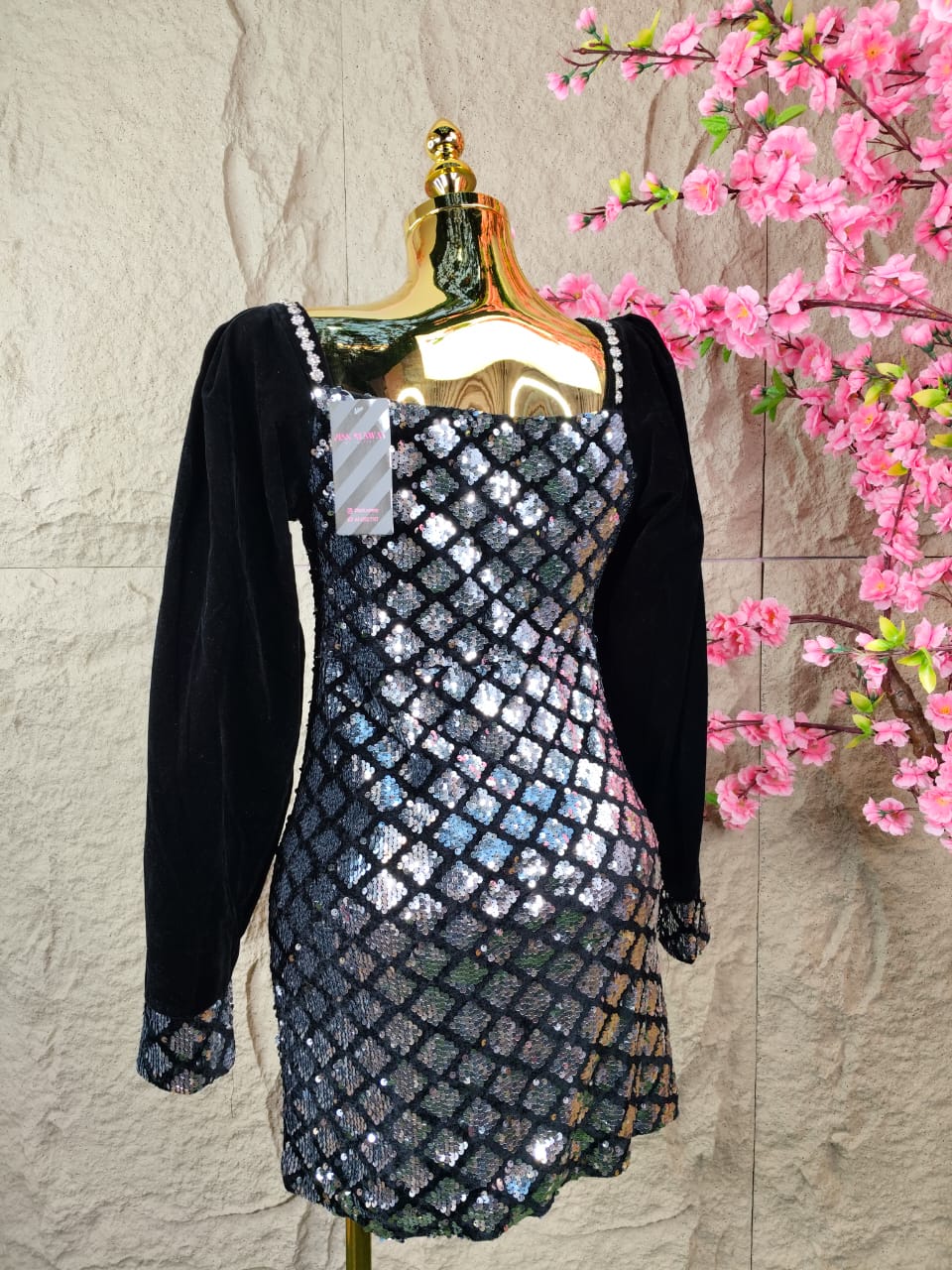 VESTIDO DE FIESTA TERCIOPELO Y LENTEJUELA NEGRA