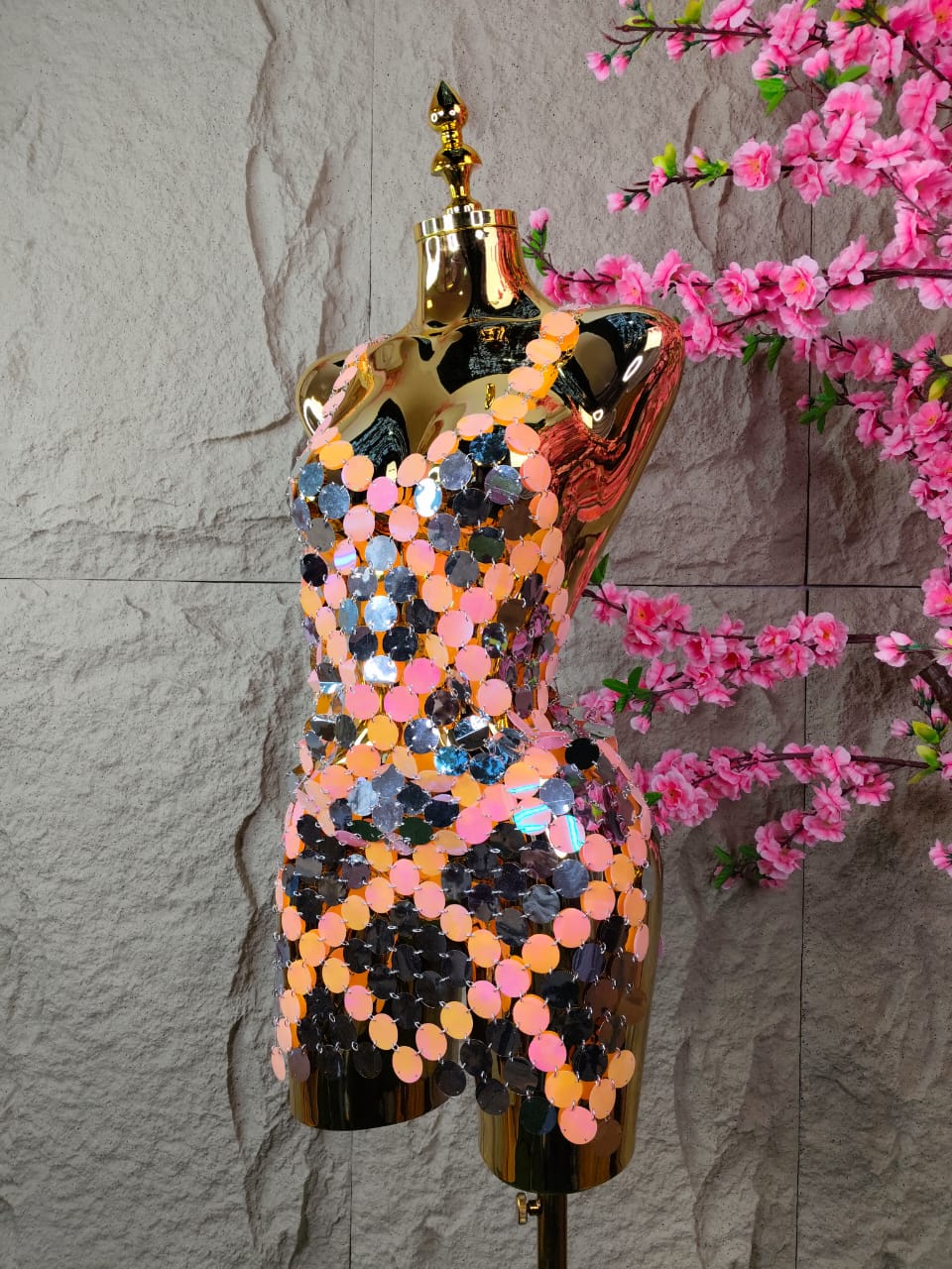 VESTIDO DE LENTEJUELA BICOLOR