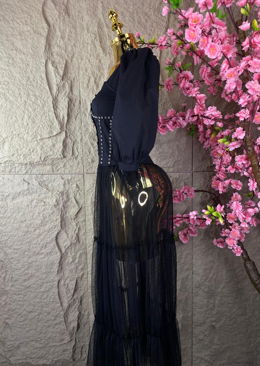 VESTIDO FALDON TUL Y BROQUELES