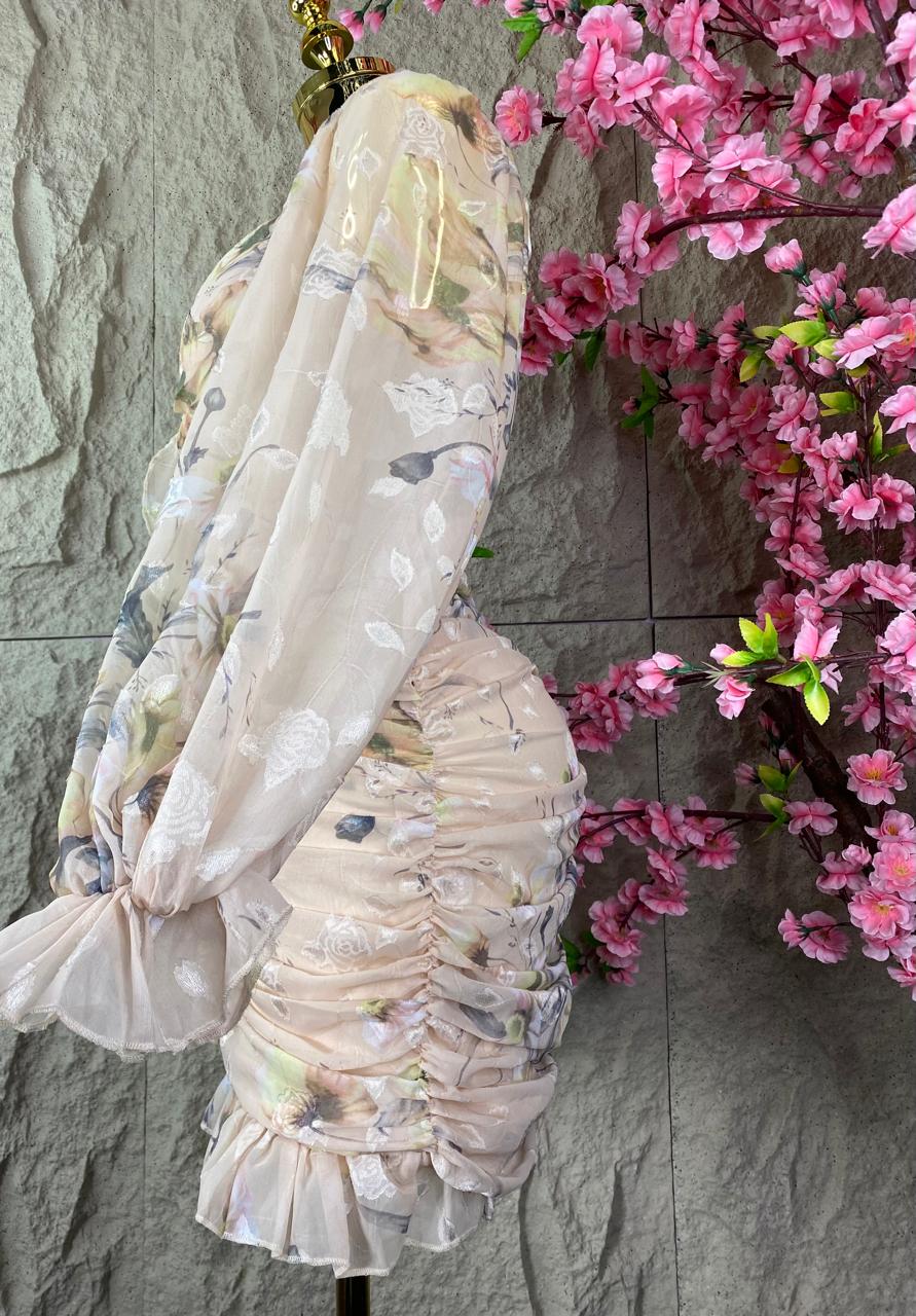 VESTIDO DRAPEADO SHIFON CON FLORES BEIGE