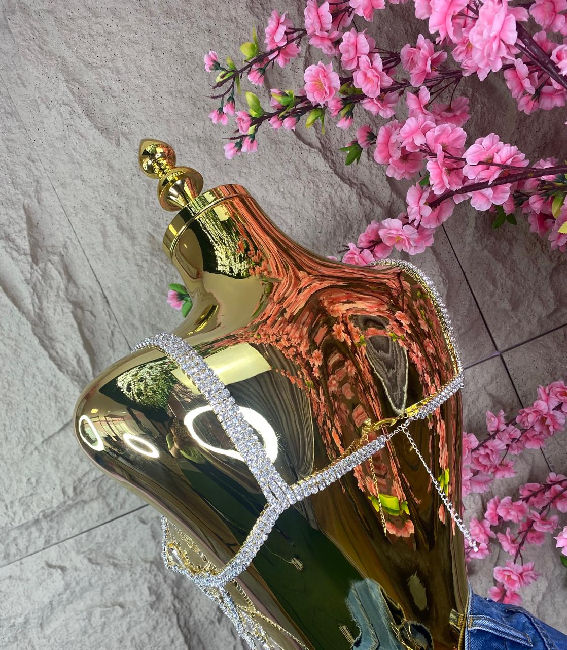 TOP DE FLORES CON CRISTALES