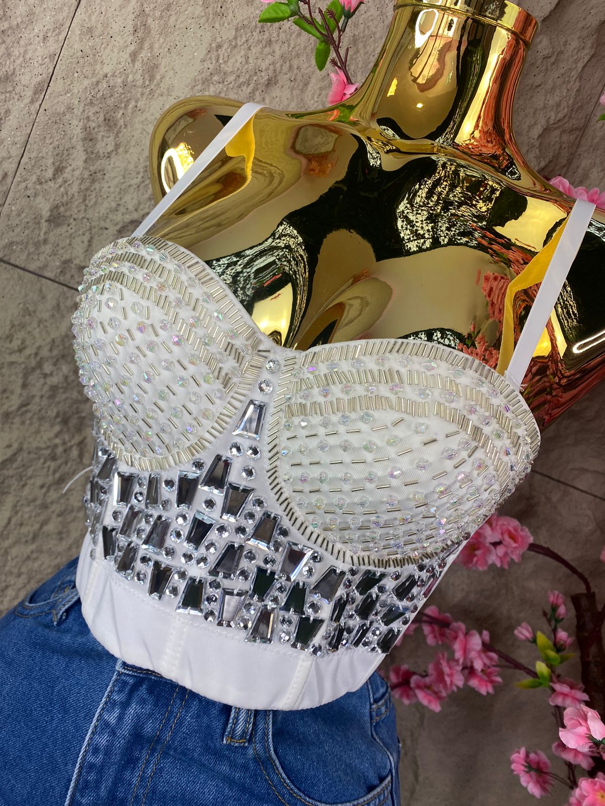 TOP CORSET CON CRISTALES Y POPOTILLO BLANCO