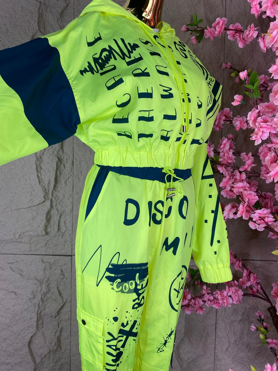 CONJUNTO DEPORTIVO PANS FLUORECENTE VERDE