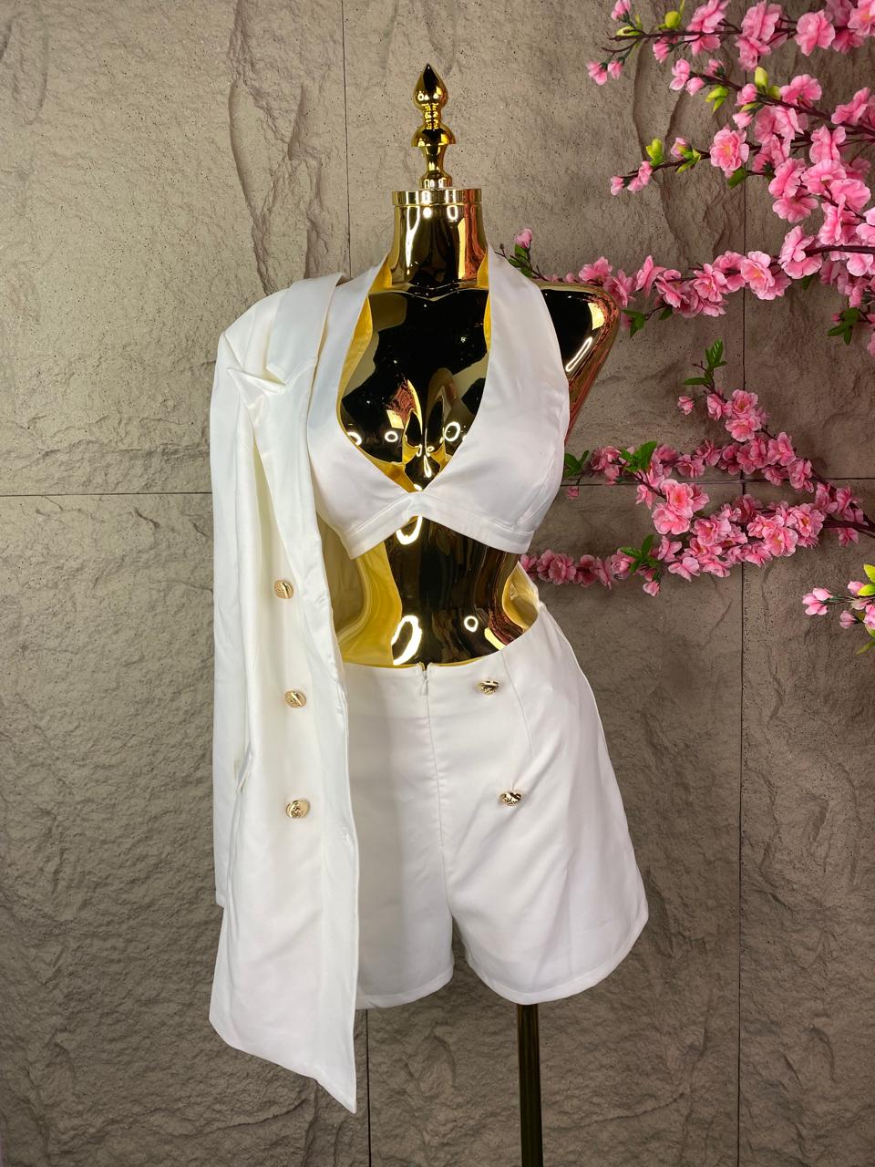 JUMPSUIT CORTO CON TOP CRUZADO MARFIL