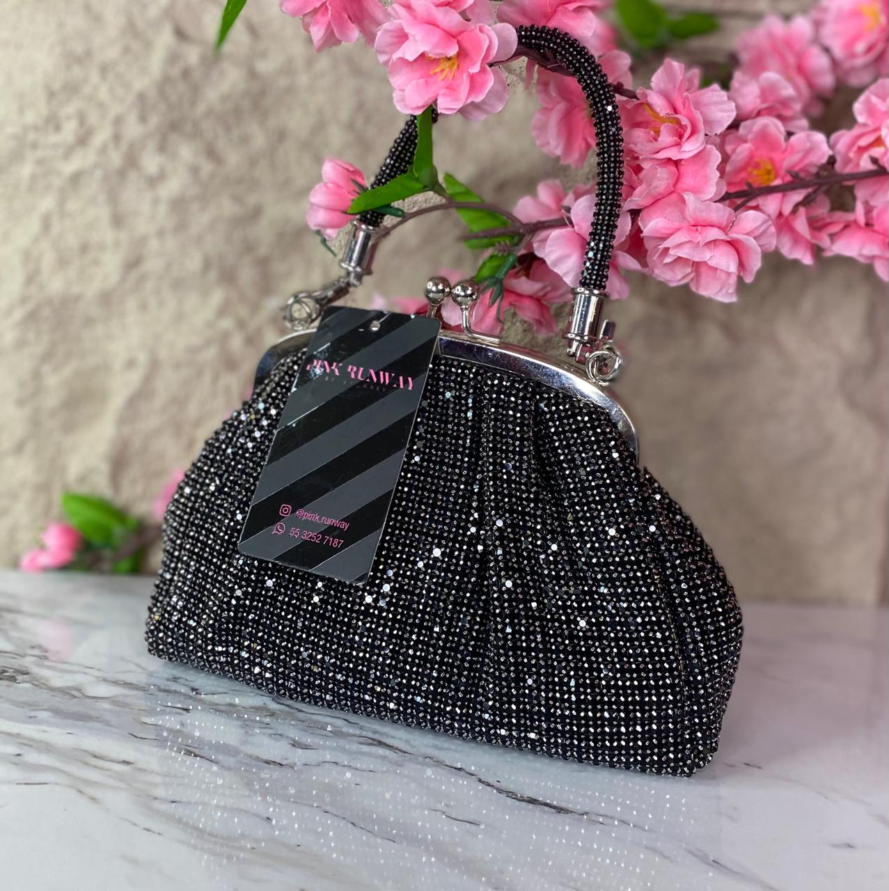 BOLSO DE MANO FRUNCIDO CON DIAMANTES