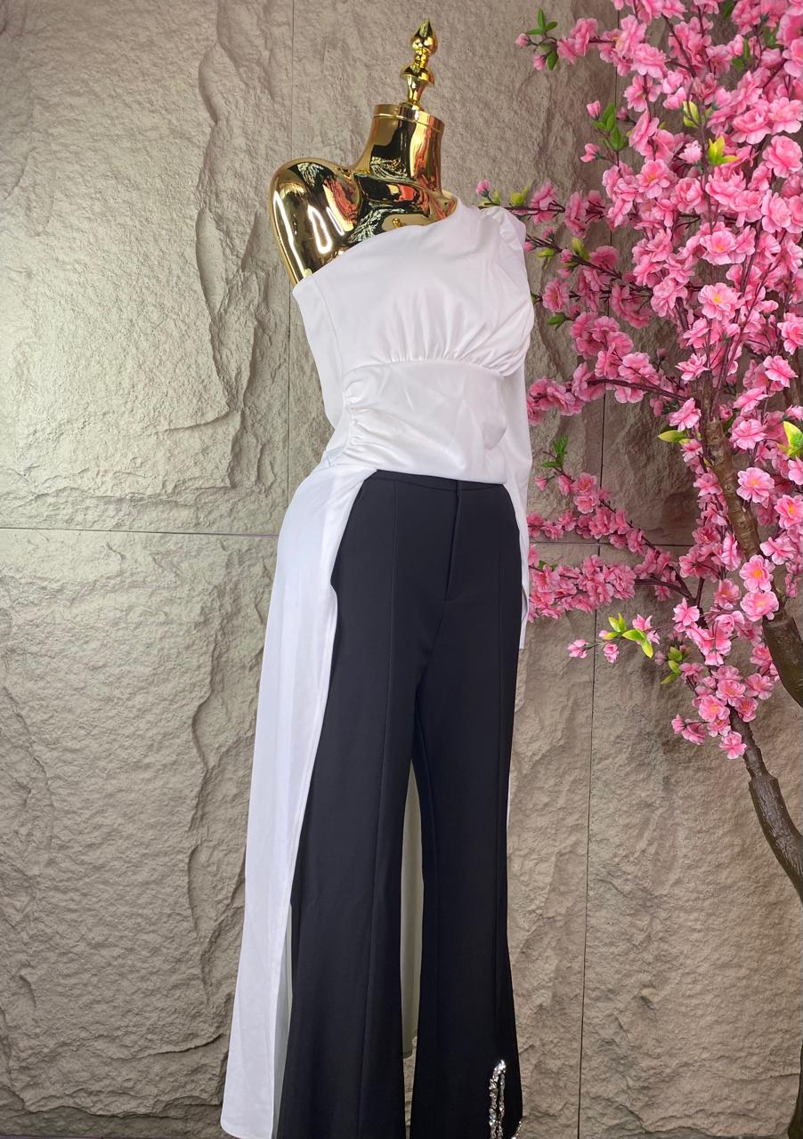 BLUSA ML COLA DE PATO SIN HOMBRO BLANCA