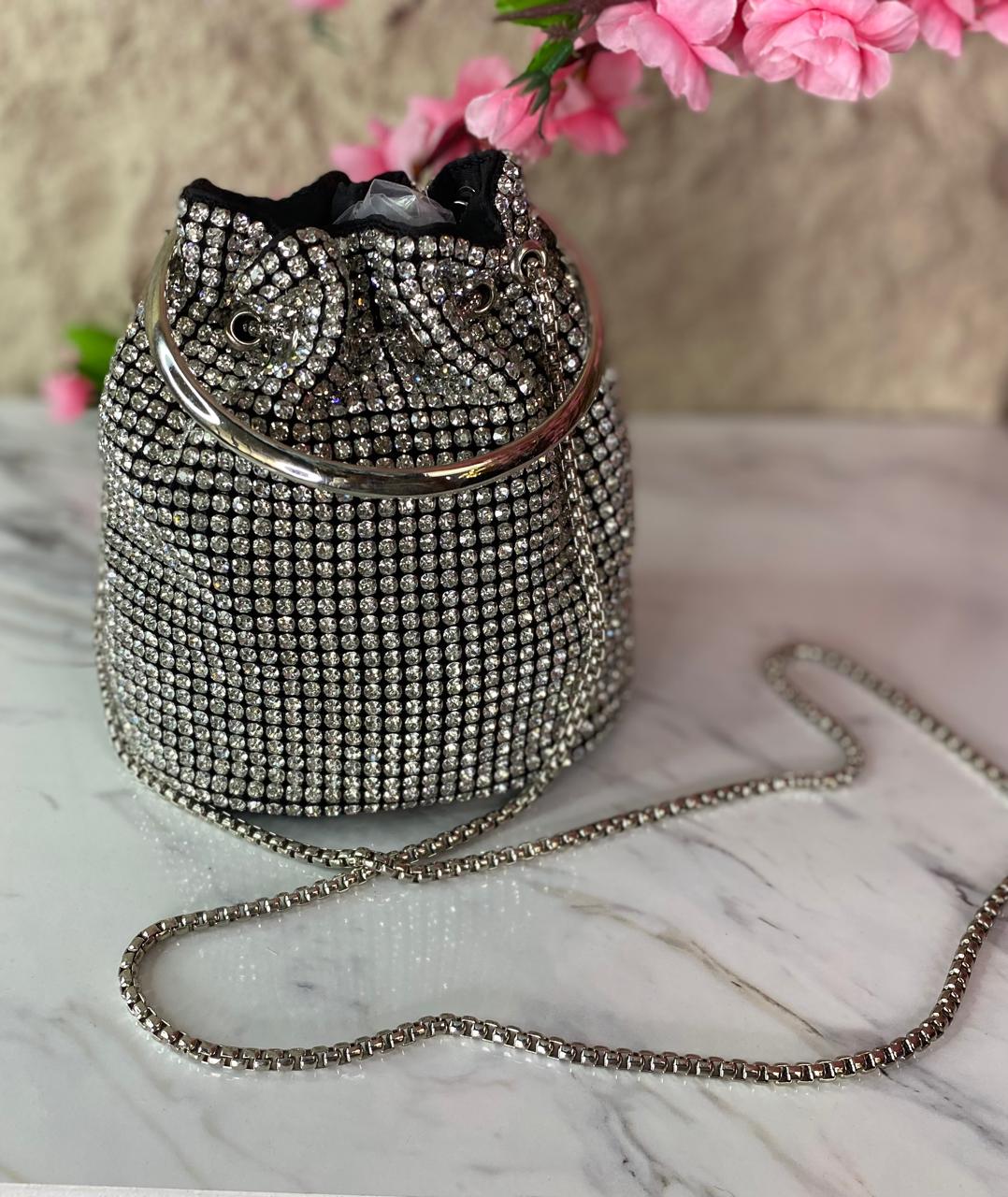 BOLSO CILINDRO CON ARO Y DIAMANTES