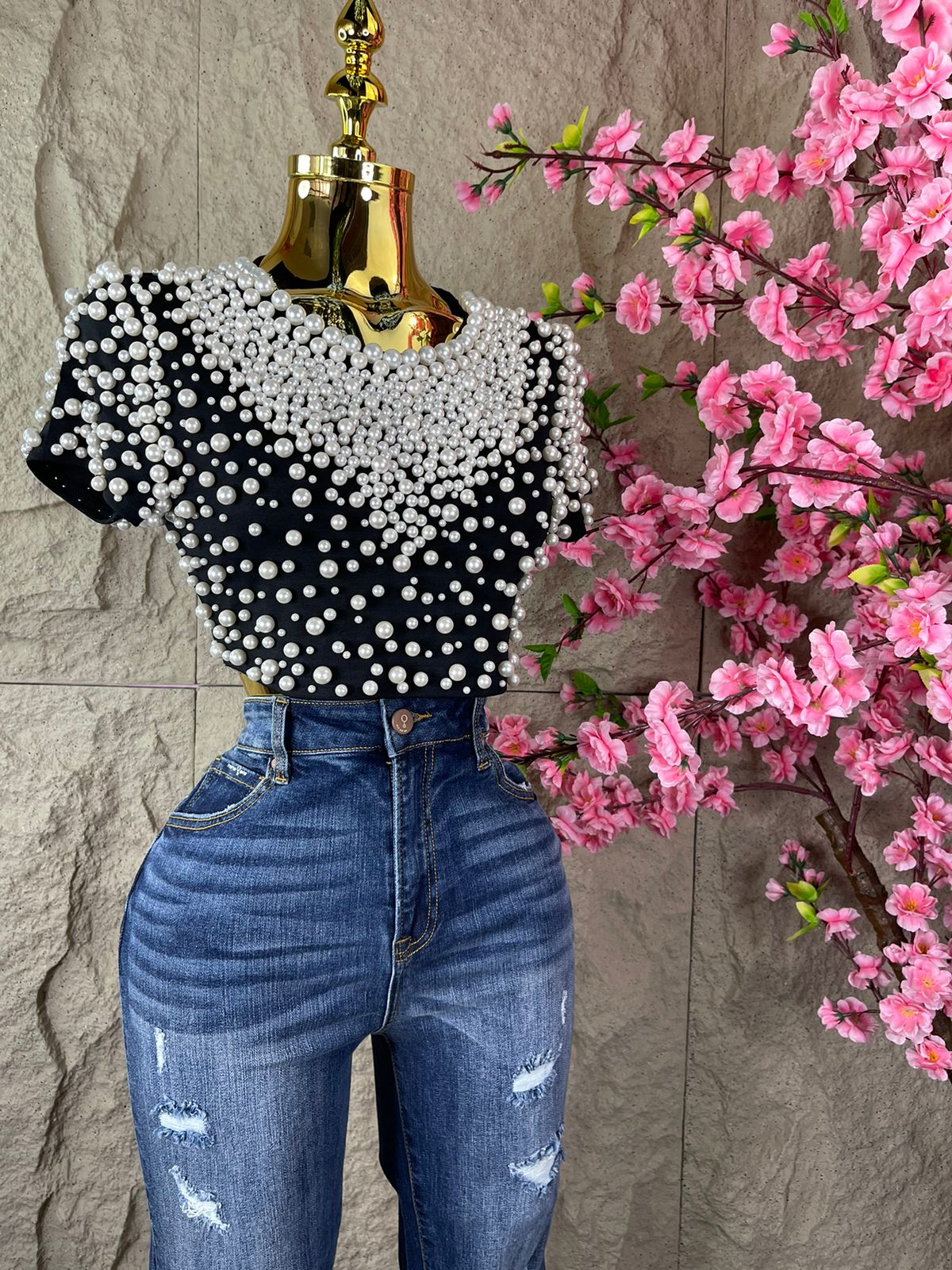BLUSA PERLAS NEGRAS