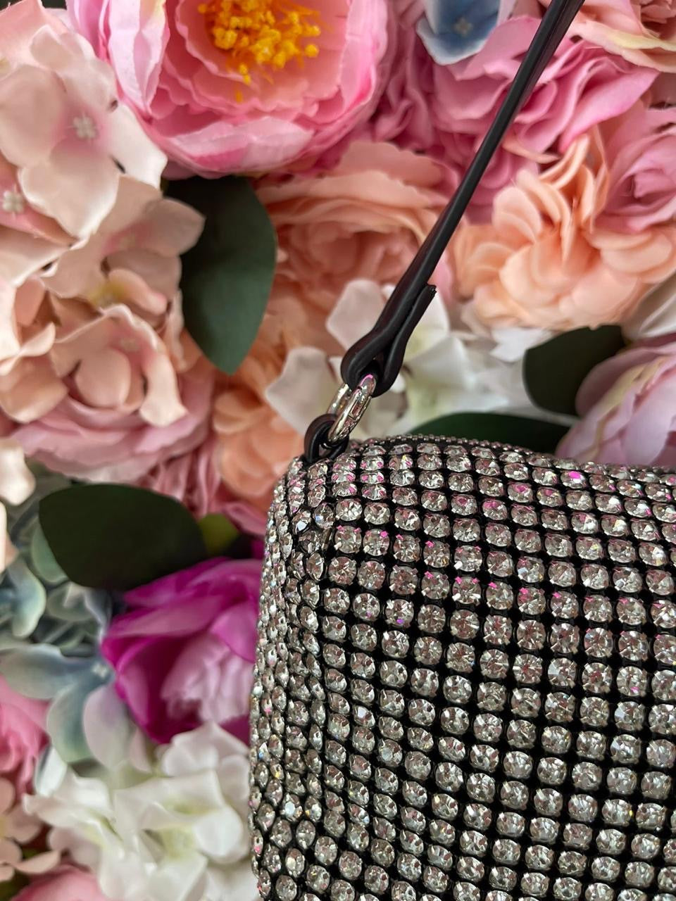 BOLSO DE MANO RECTANGULAR CON DIAMANTES