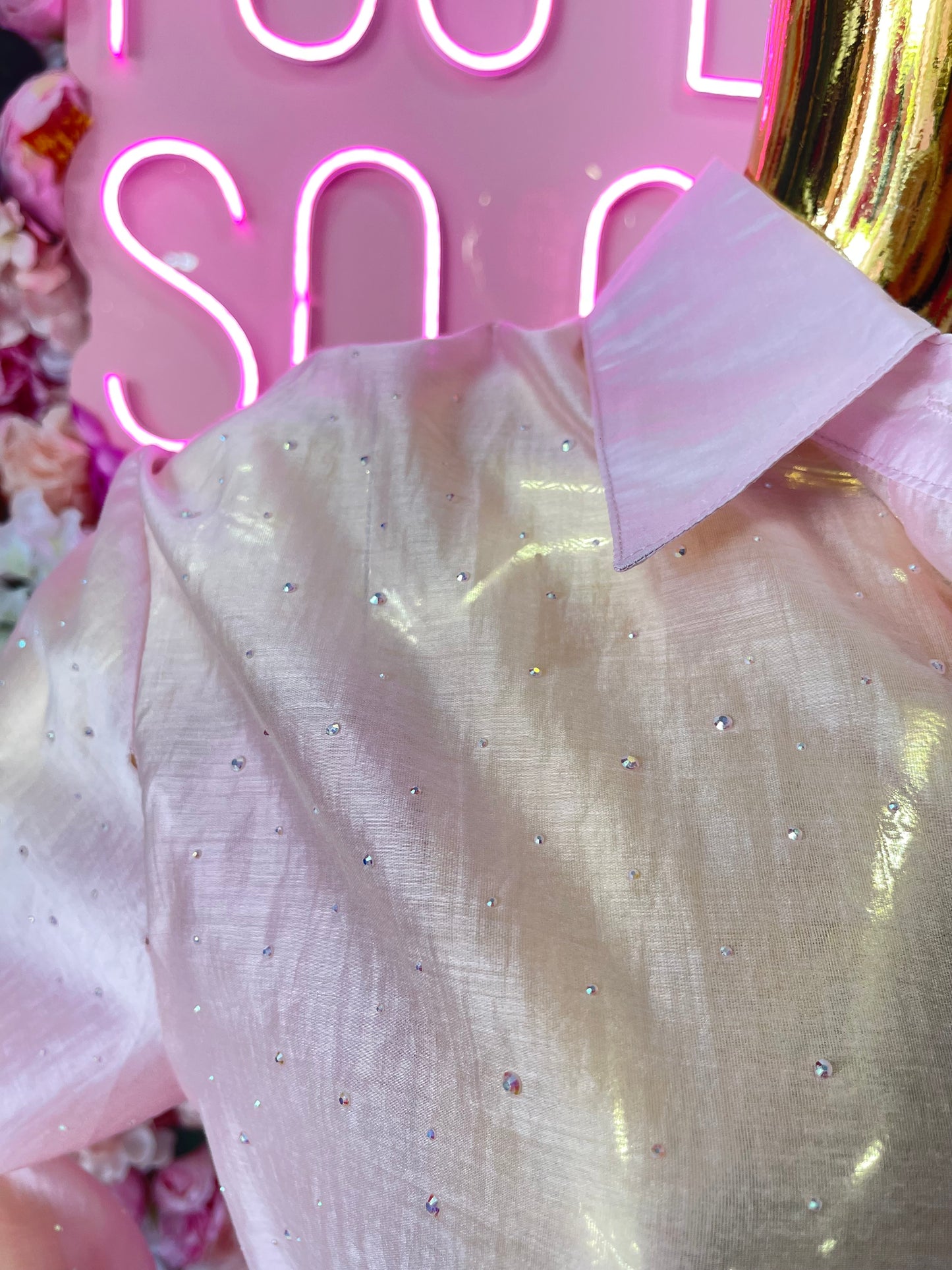 CAMISA BRILLOS PUNTOS ROSA