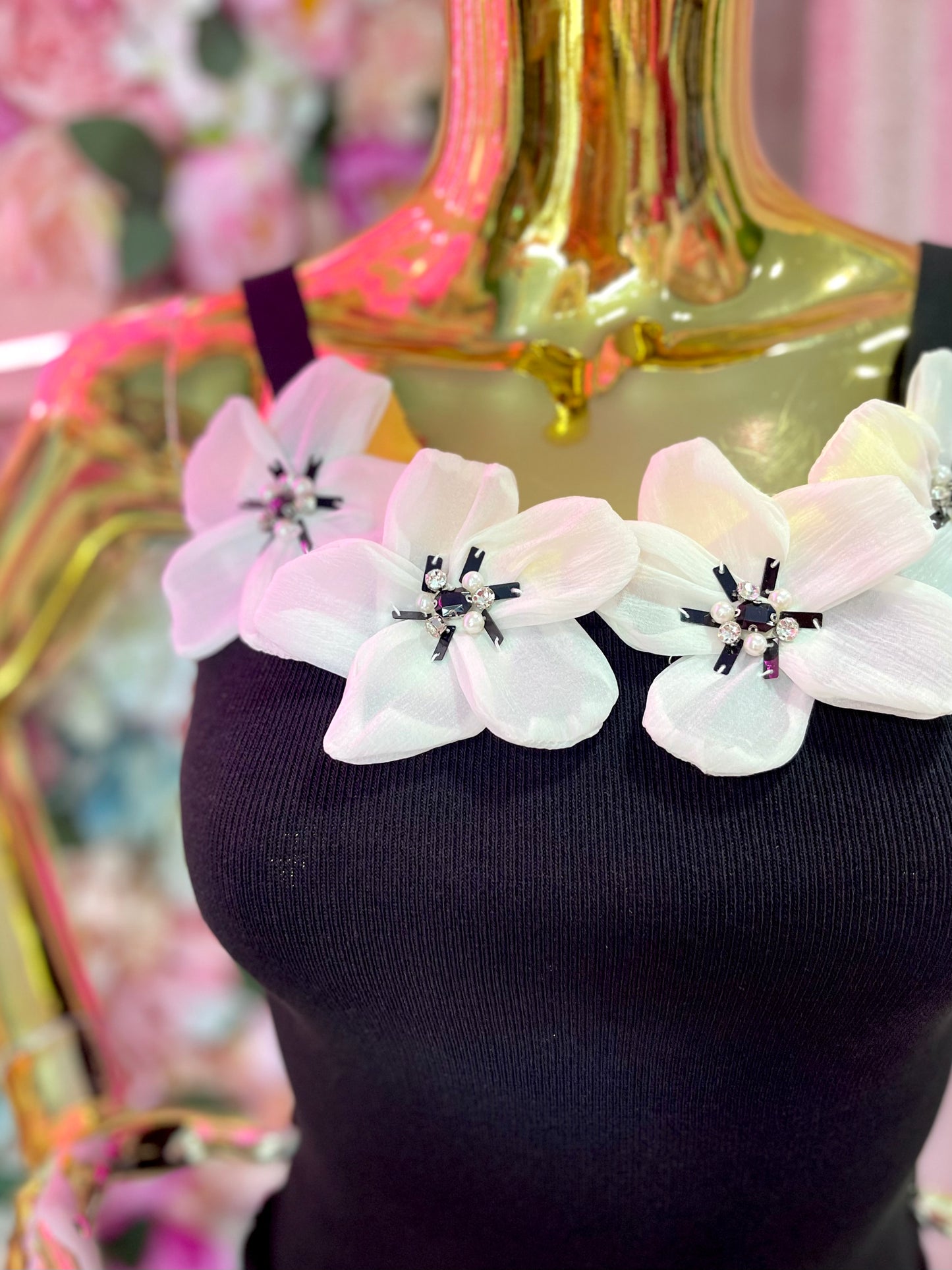 BLUSA TIRANTES FLORES NEGRA