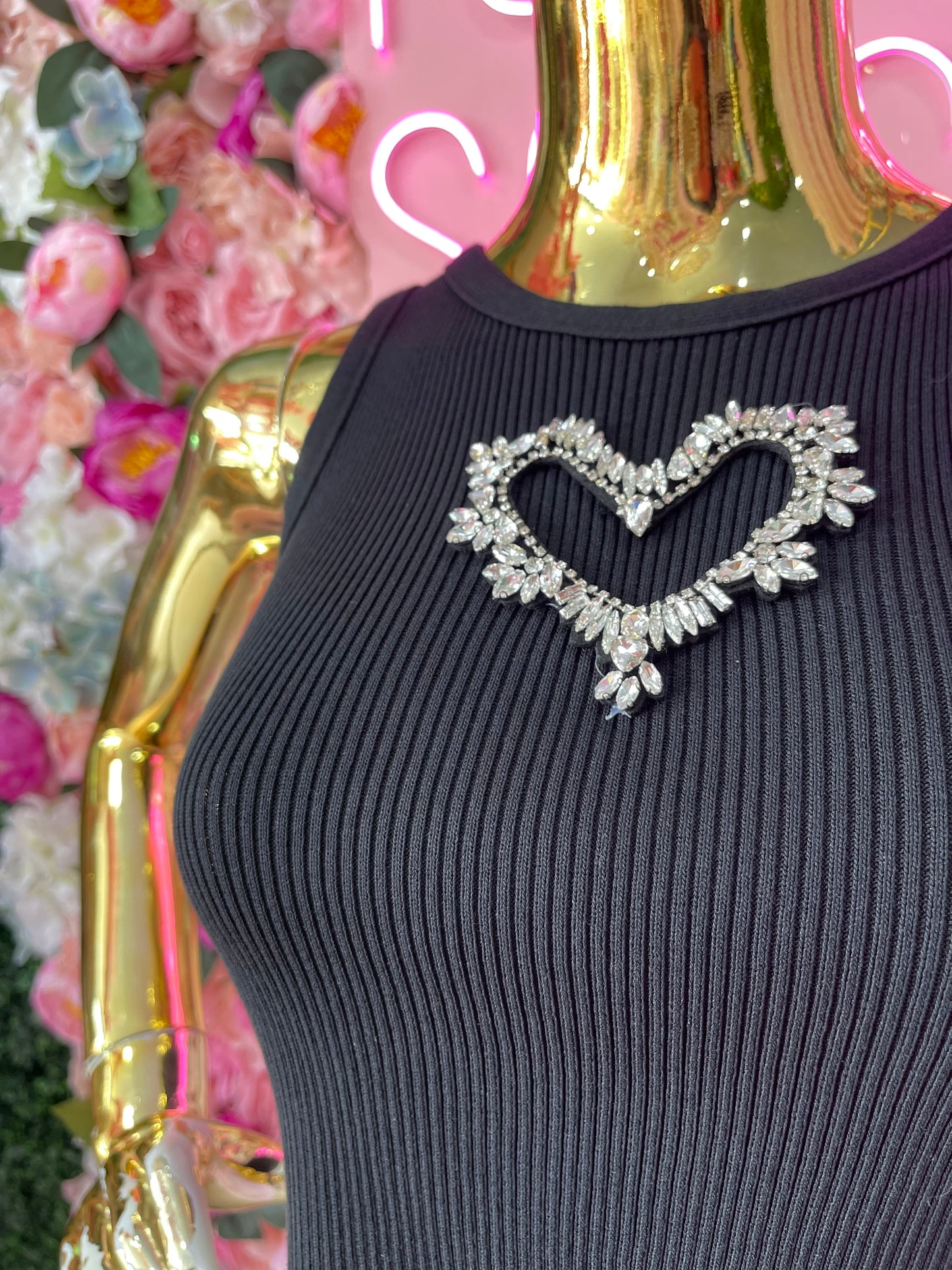 BLUSA BROQUELES CORAZON NEGRA