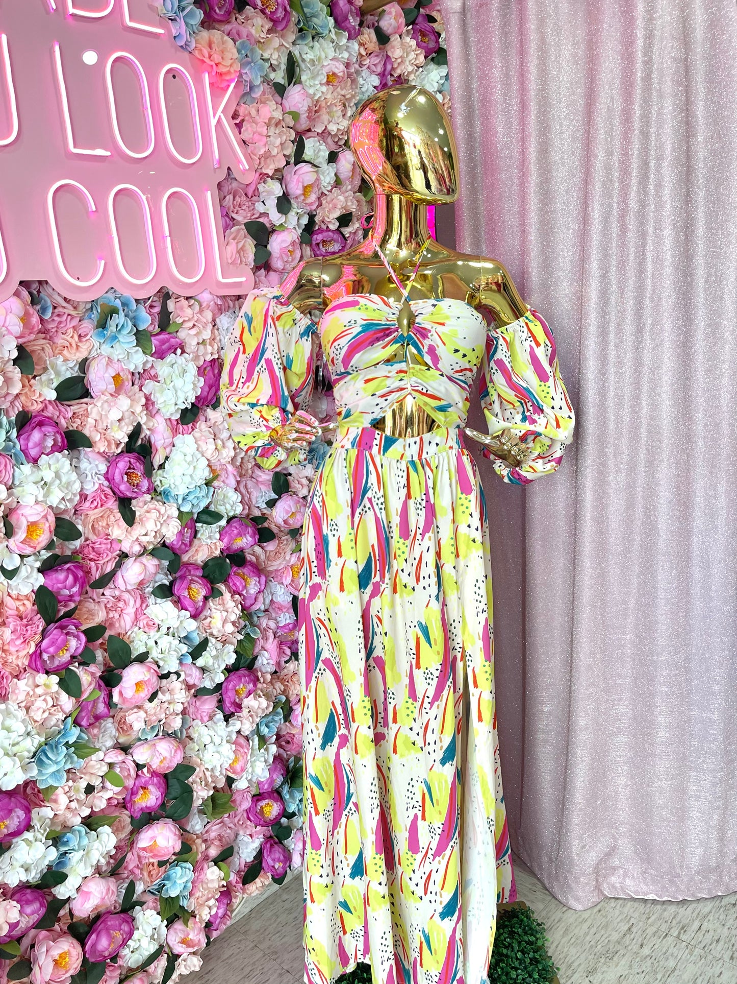 VESTIDO HALTER MULTICOLOR