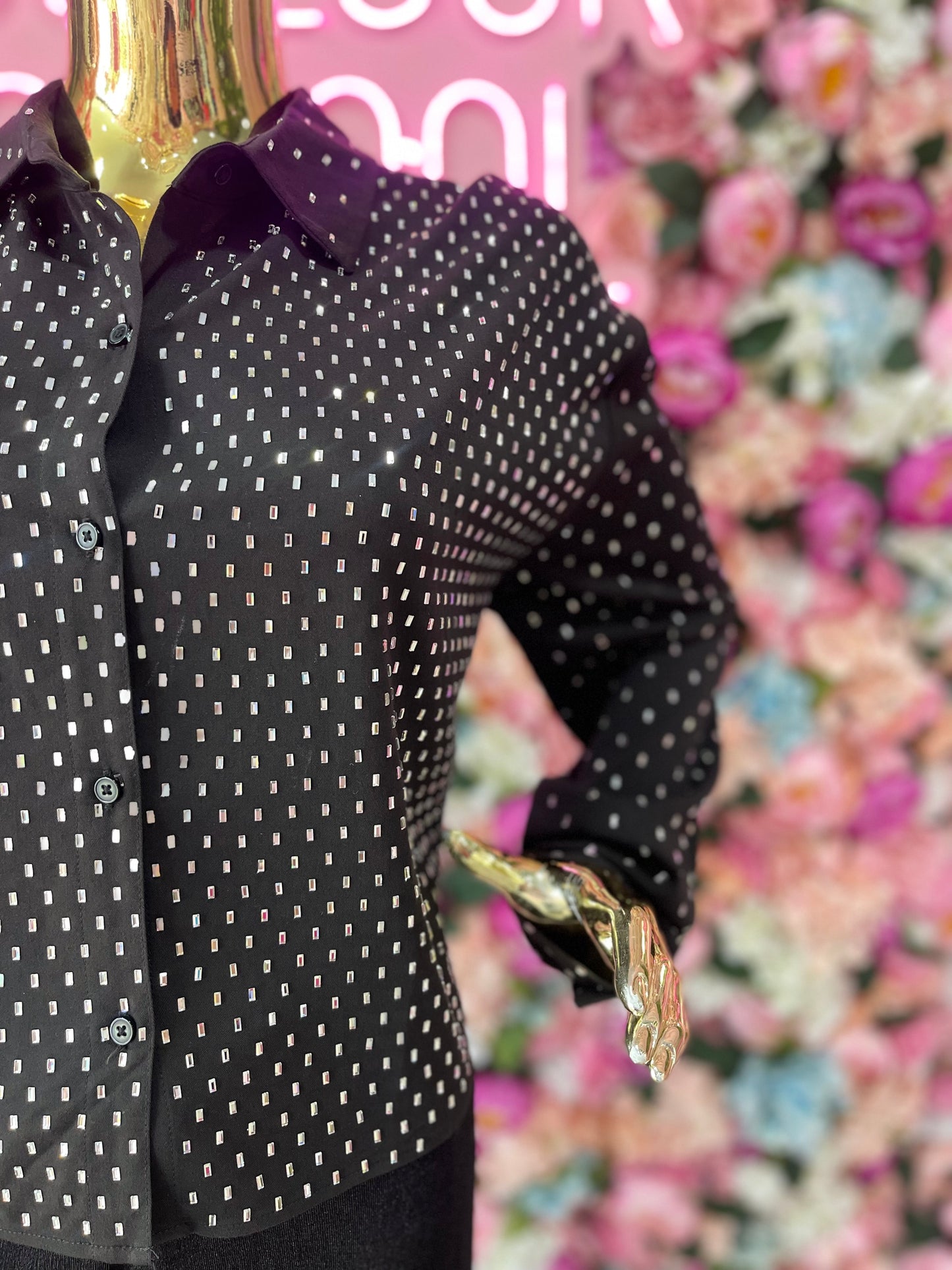 CAMISA CON BRILLANTES NEGRA