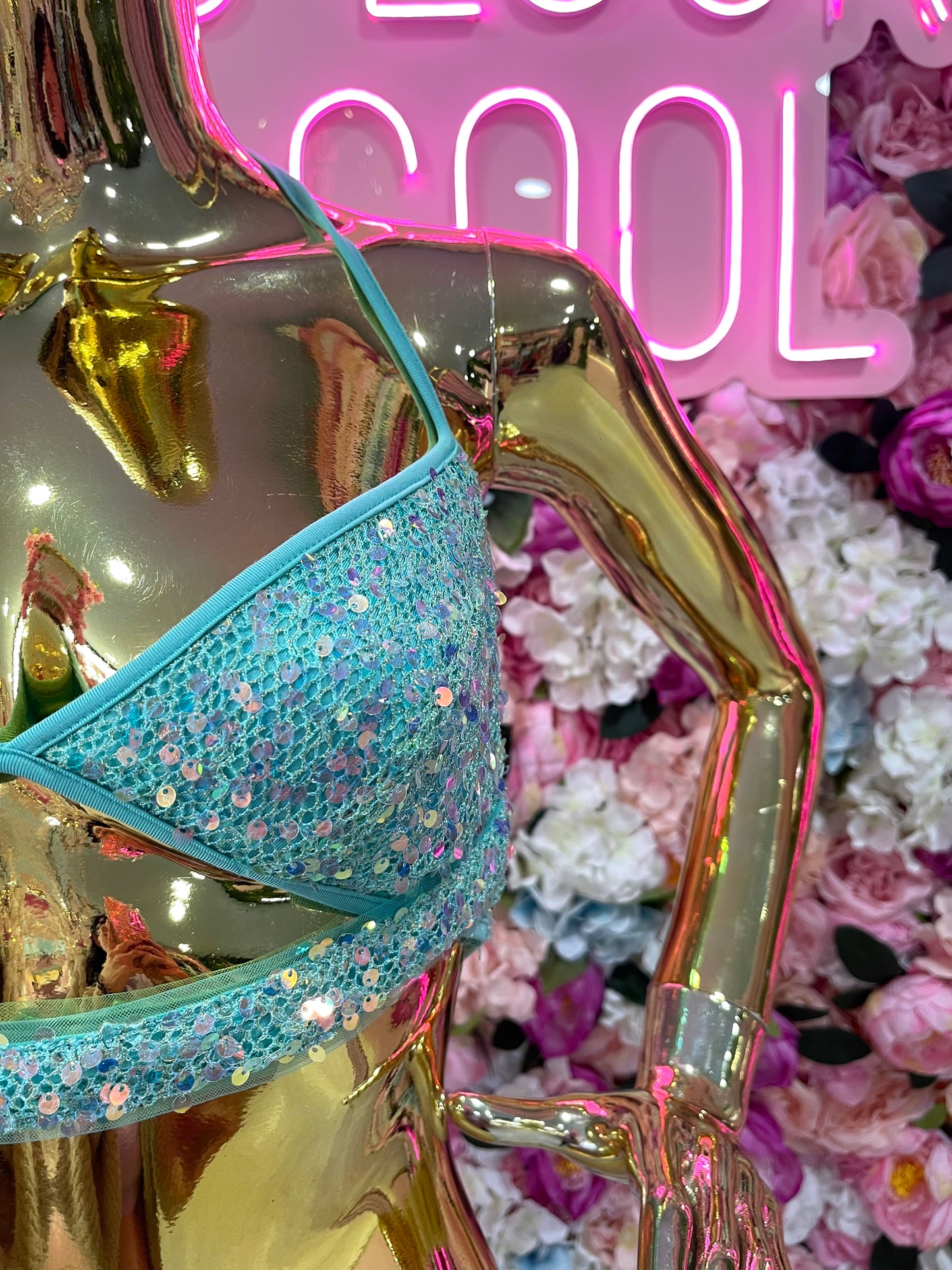 BIKINI CON FALDA VERDE AQUA