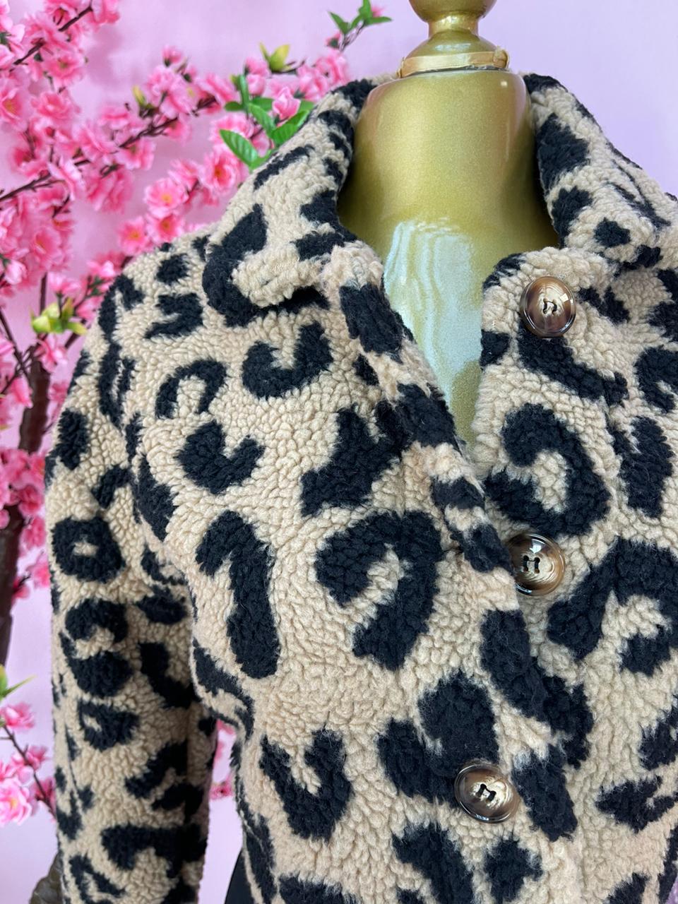 CHAMARRA CORTA PRINT LEOPARDO