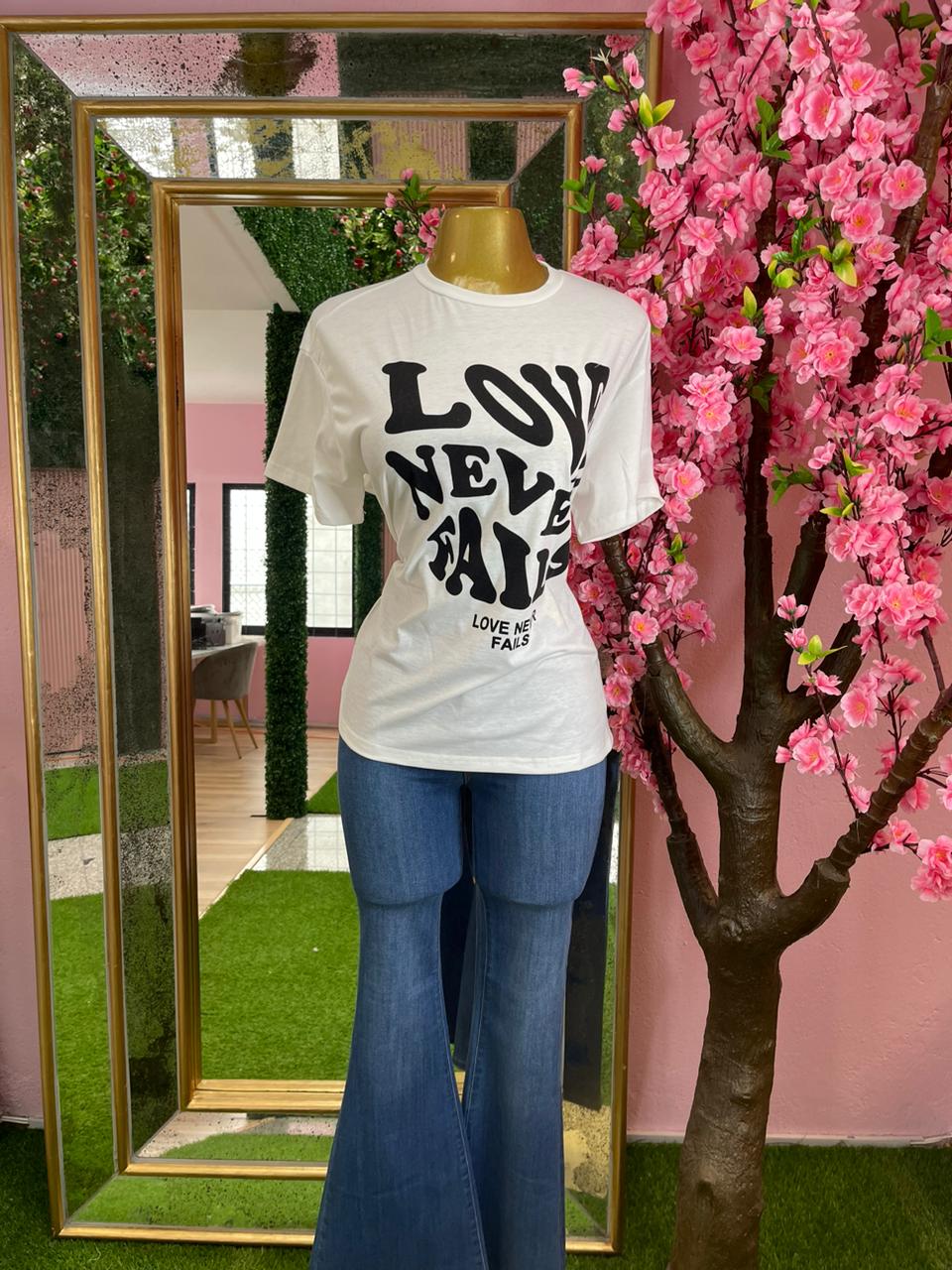 PLAYERA TEE LOVE