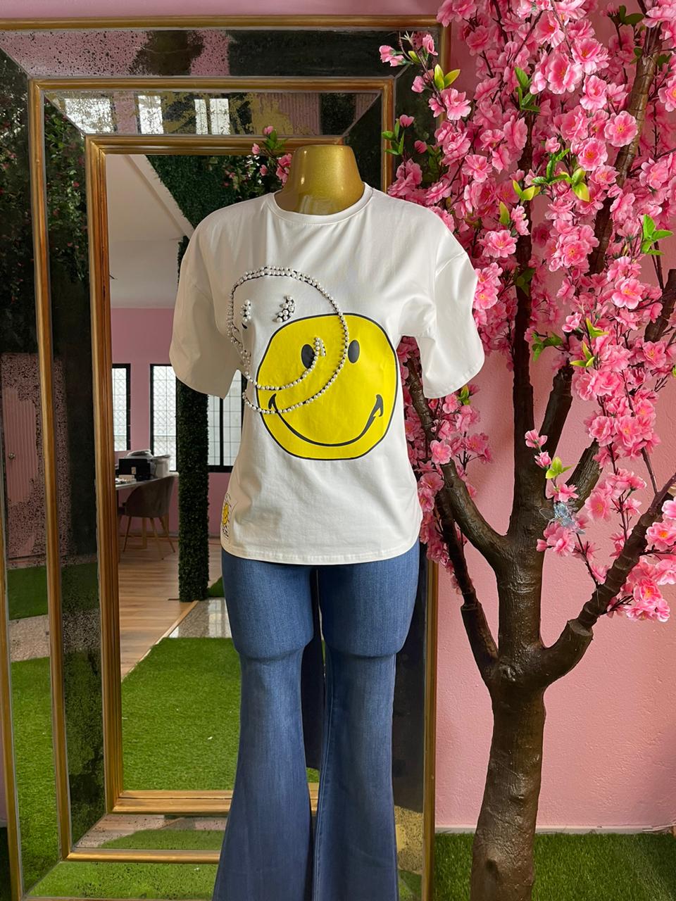 PLAYERA TEE EMOGIS CON PERLAS