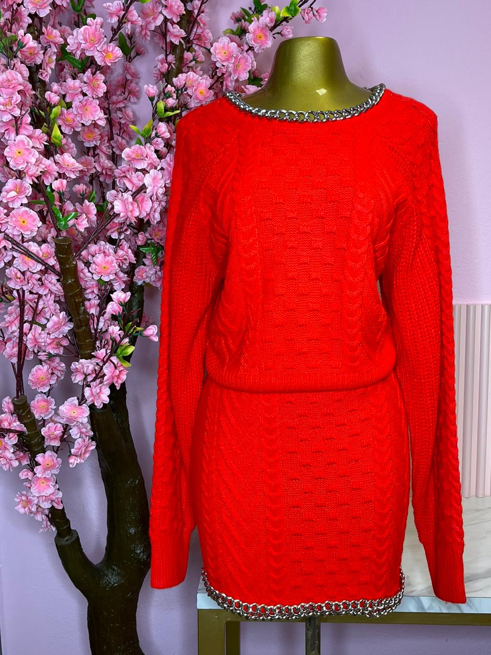 CONJUNTO SWEATER/FALDA CADENAS ROJO