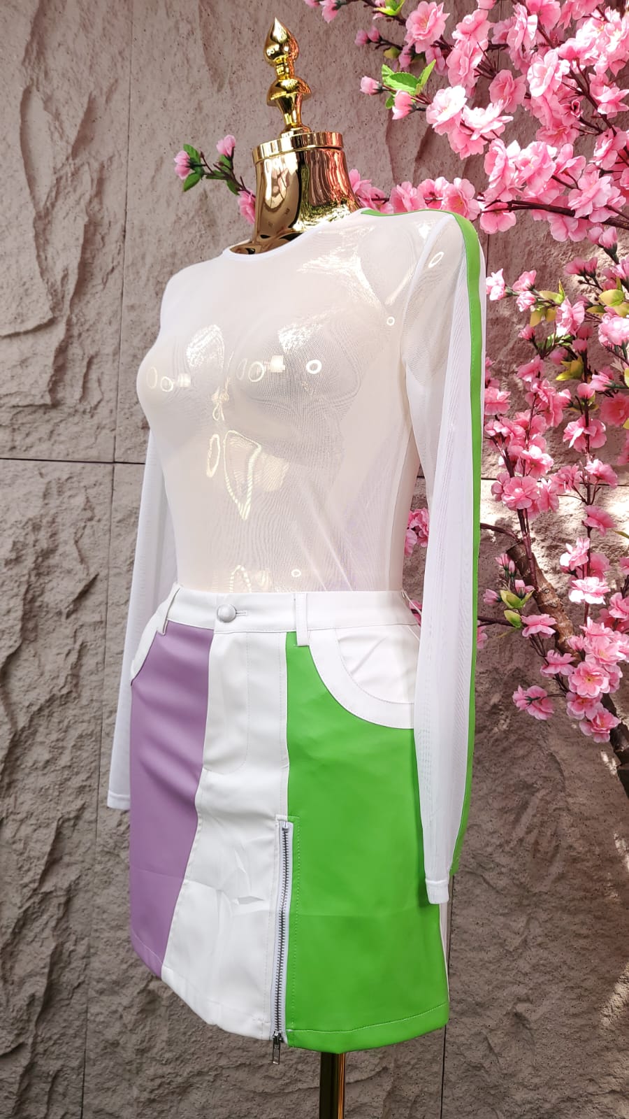 CONJUNTO FALDA/BODY EN VINIPIEL BICOLOR