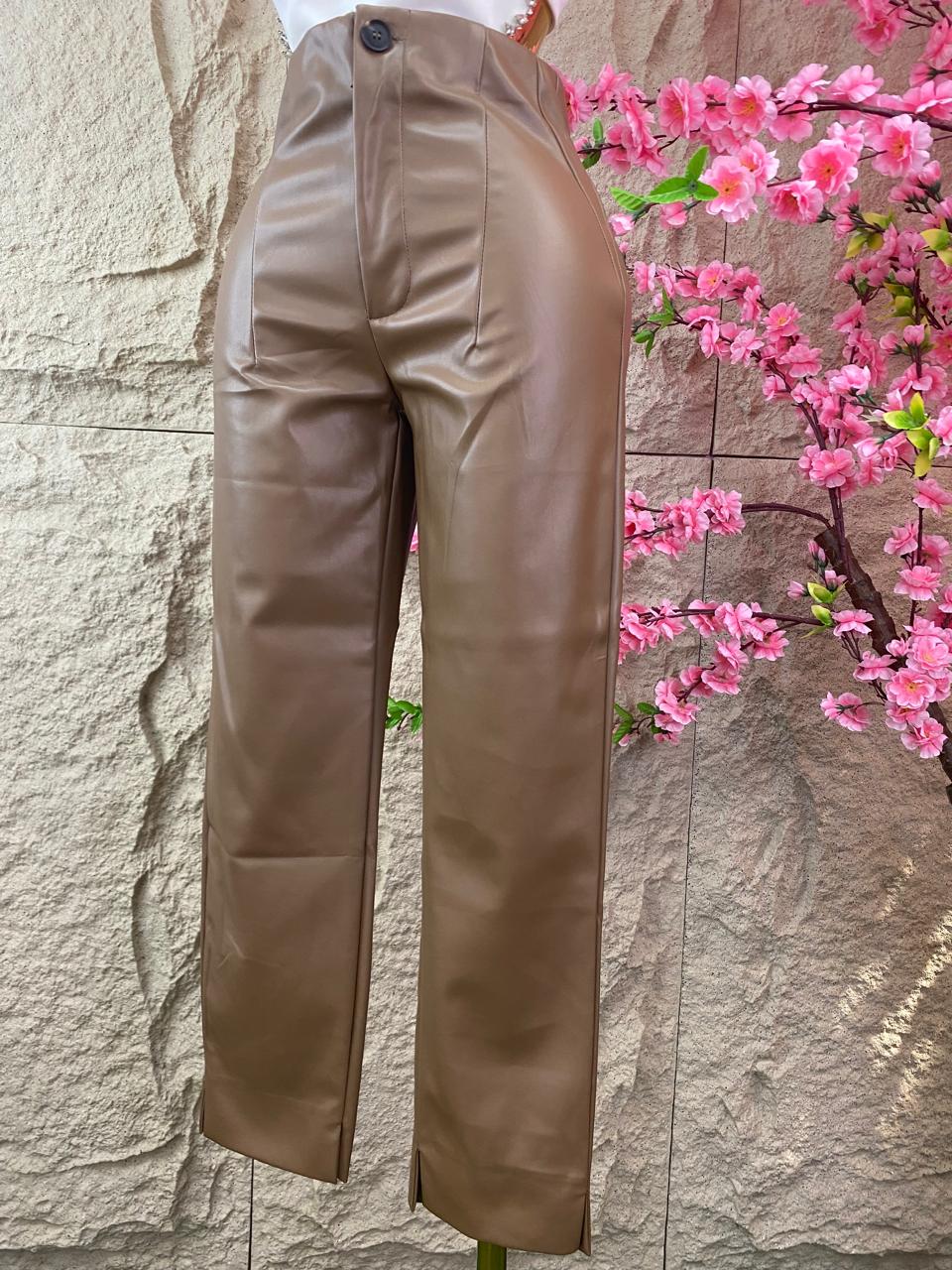 PANTALON DE VESTIR VINIPIEL CAFÉ