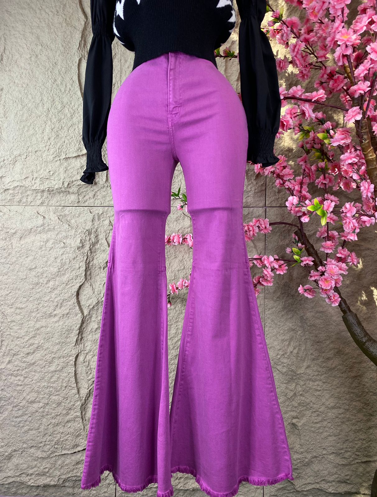 PANTALON SKINY ACAMPANADO MORADO