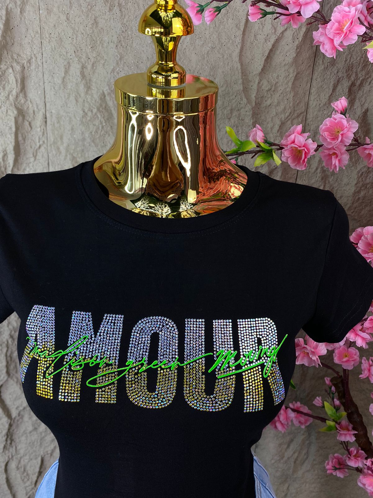 PLAYERA MC AMOUR NEGRA