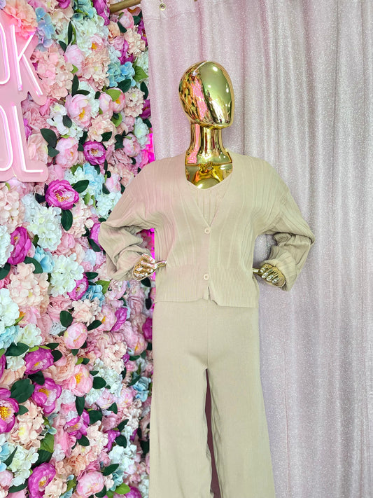 CONJUNTO DE PUNTO BEIGE